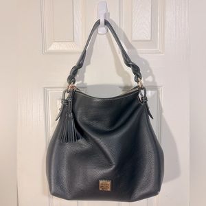 Dooney & Bourke pebble grain twist strap handbag